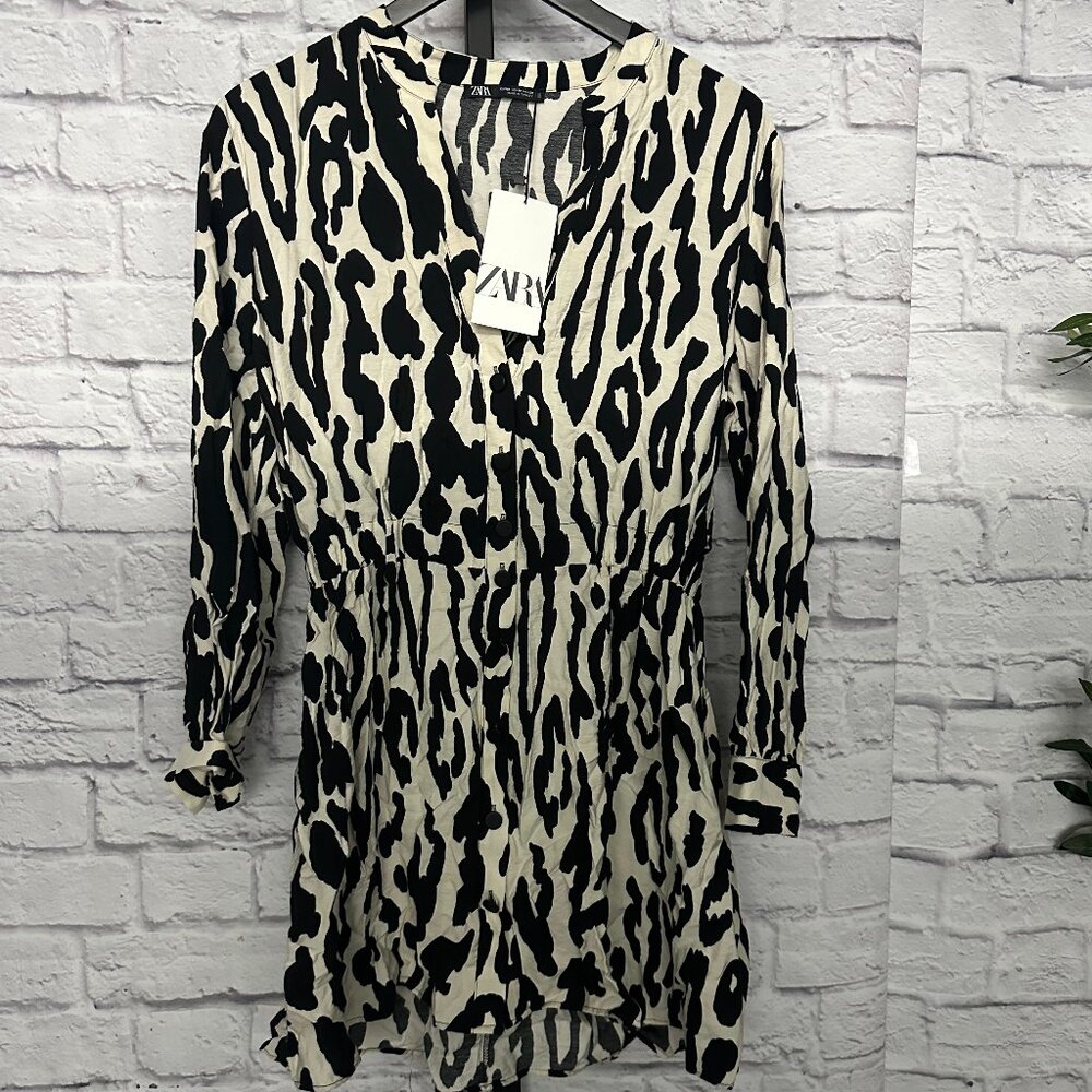 NWT - Zara Printed Dress